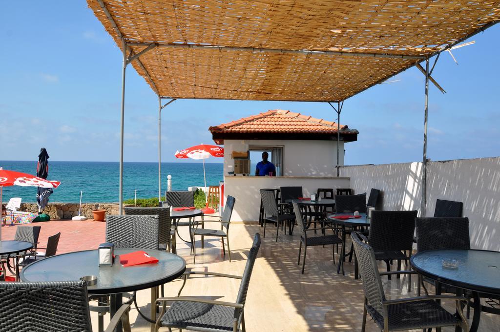 Manolya Hotel Kyrenia  Bagian luar foto